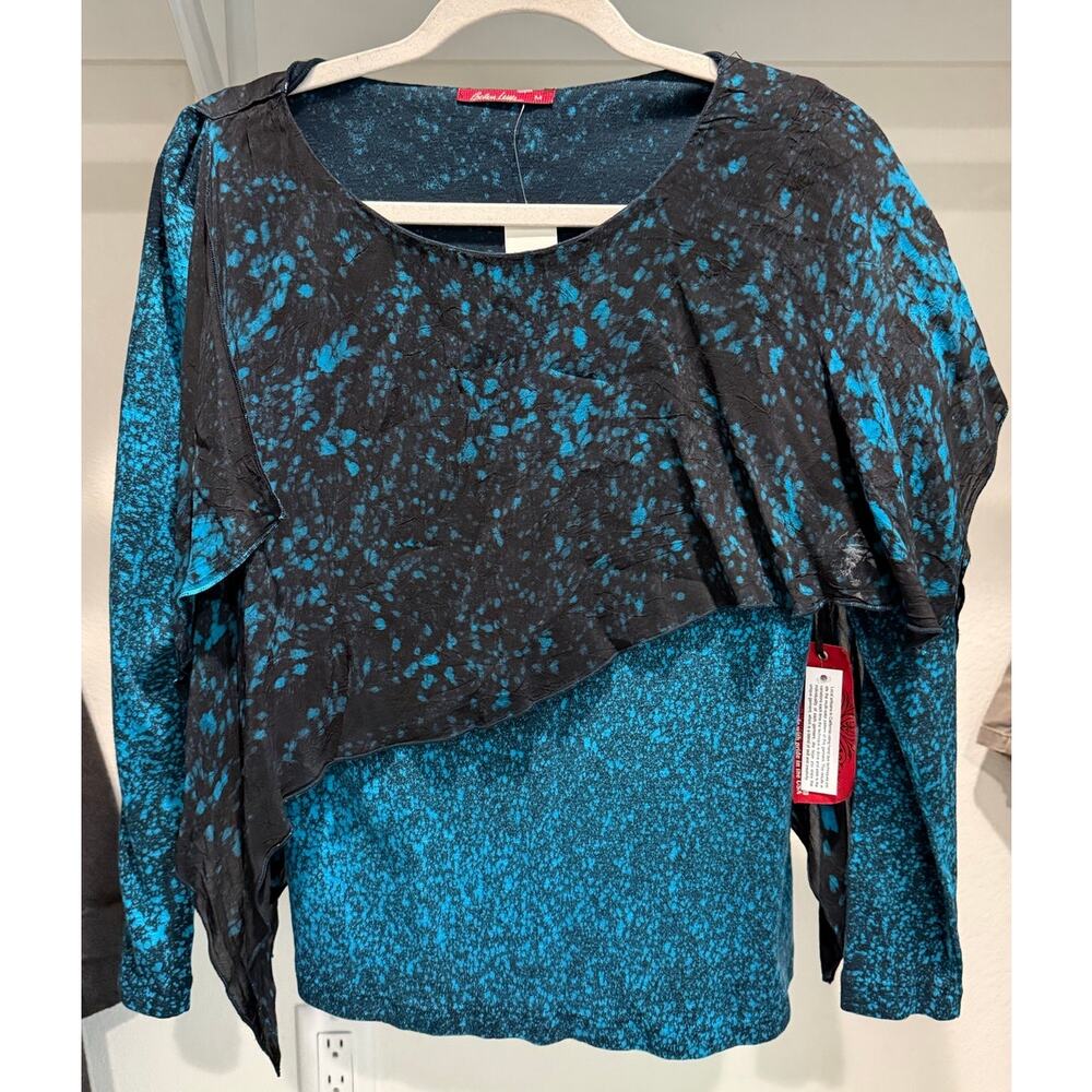NWT Barbara Lesser Women’s Blue Black Abstract Asymmetrical Long Sleeve‎ Top M